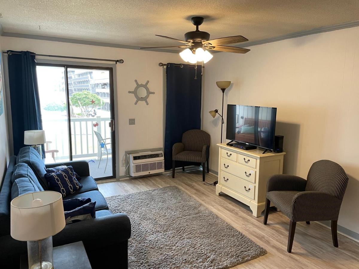 Perfect Location At The Beach! 1St Floor Unit ! شاطئ ميرتل المظهر الخارجي الصورة