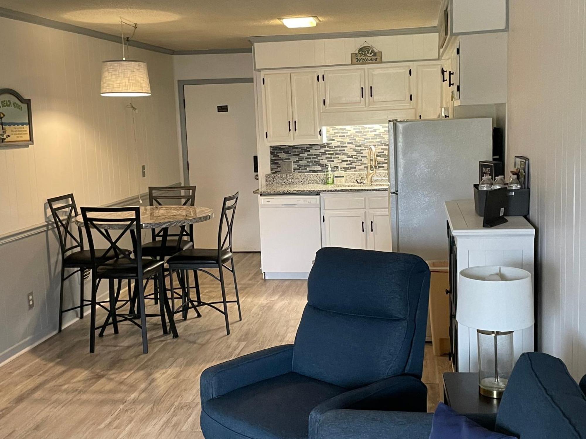 Perfect Location At The Beach! 1St Floor Unit ! شاطئ ميرتل المظهر الخارجي الصورة